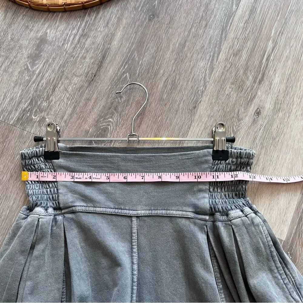 NWOT free people one Billie pants in gray women’s size‎ XS